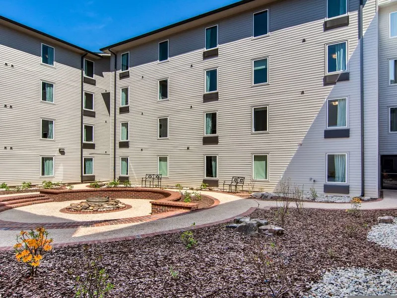 Clarion Inn & Suites Atlanta Downtown · Anbieterbild von TUI