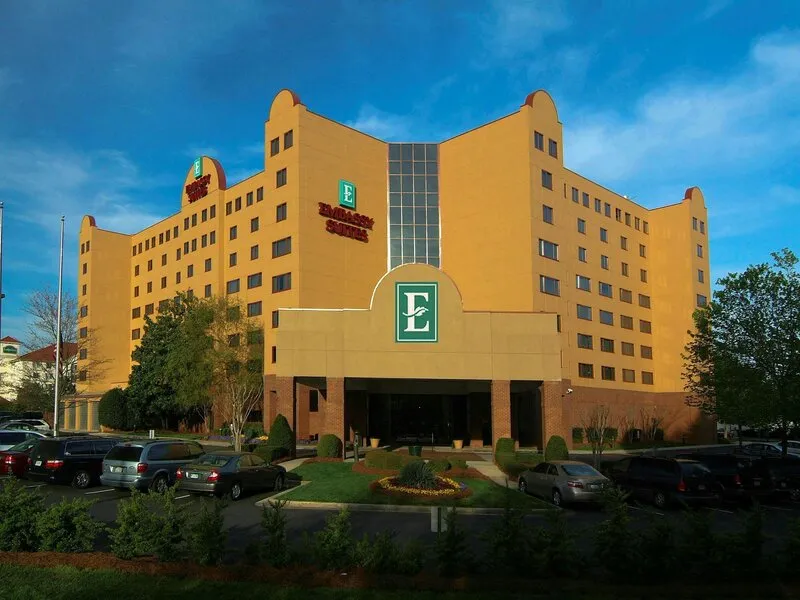 Embassy Suites Charlotte · Anbieterbild von TUI