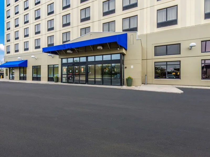 Comfort Suites O'Hare Airport · Anbieterbild von TUI