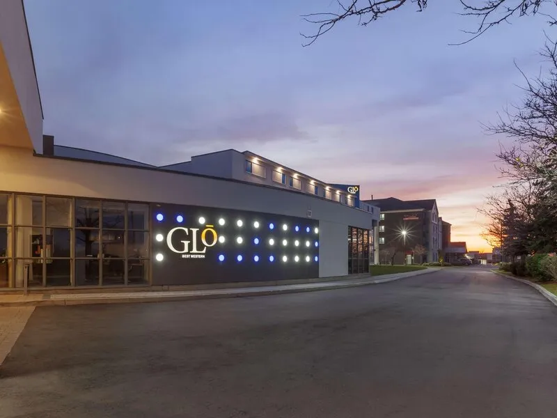 Holiday Inn Express & Suites Toronto-Mississauga · Anbieterbild von TUI
