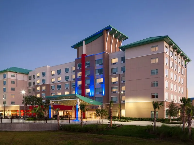 Holiday Inn Express & Suites Orlando At Seaworld · Anbieterbild von TUI