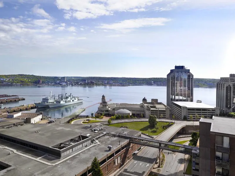 Hampton Inn by Hilton Halifax Downtown · Anbieterbild von TUI