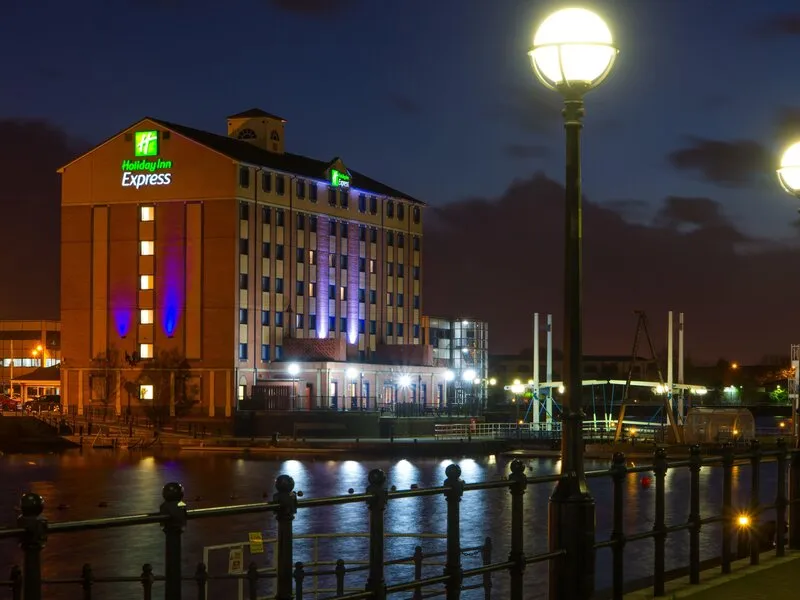 Holiday Inn Express - Salford Quays · Anbieterbild von TUI