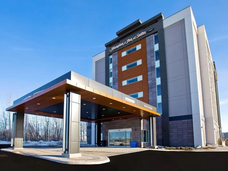 Hampton Inn & Suites Ottawa West · Anbieterbild von TUI