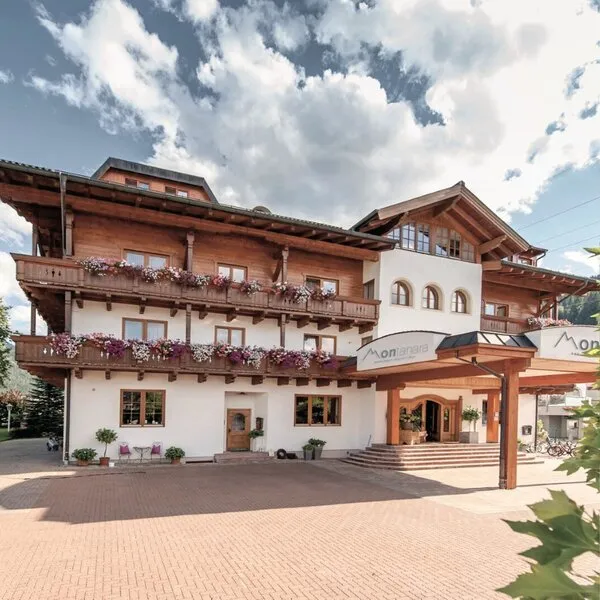 Family Adventure Flachau - Hotel Montanara · Anbieterbild von TUI