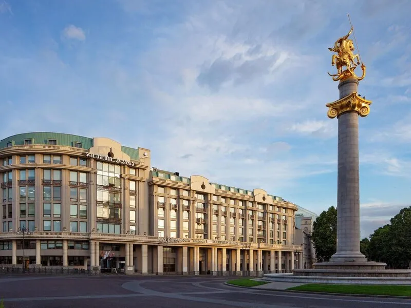 Courtyard by Marriott Tbilisi · Anbieterbild von TUI