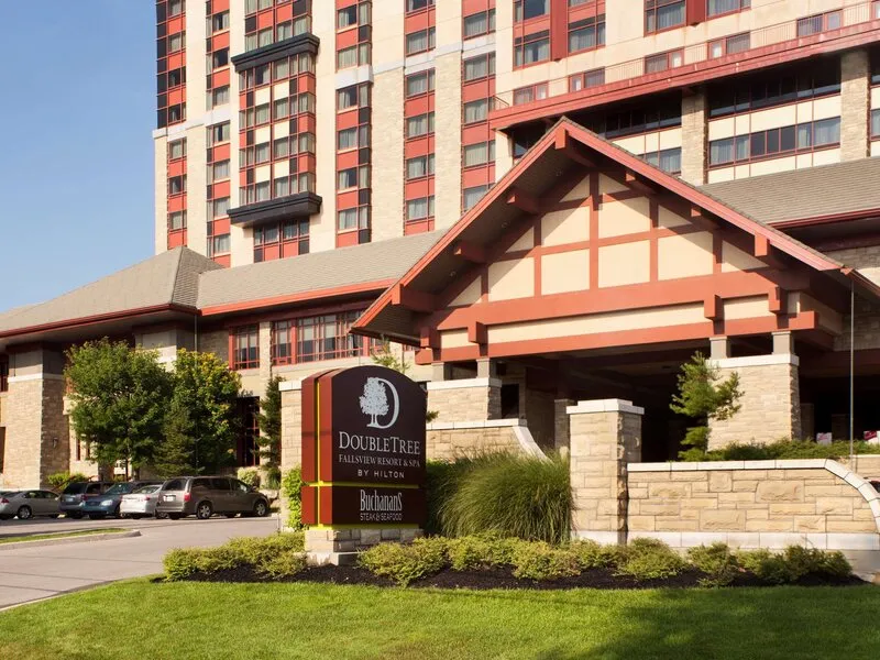 DoubleTree Fallsview Resort & Spa by Hilton - Niagara Falls · Anbieterbild von TUI