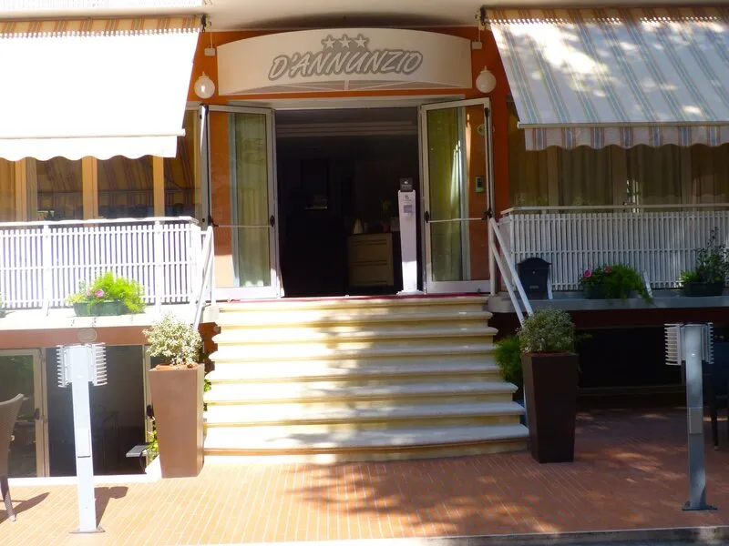 Hotel D'Annunzio · Anbieterbild von TUI