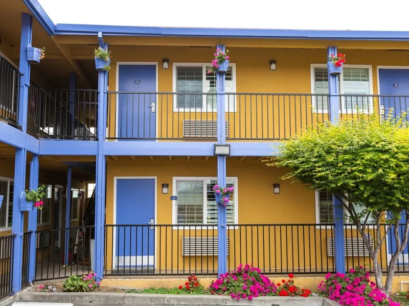 SureStay Hotel by Best Western Seaside Monterey · Anbieterbild von TUI