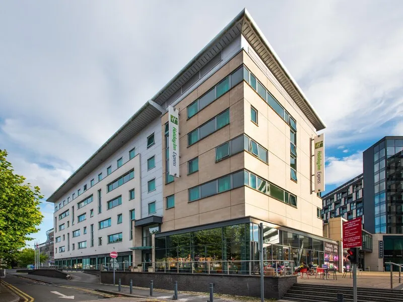 Holiday Inn Express Leeds City Centre Armouries · Anbieterbild von TUI