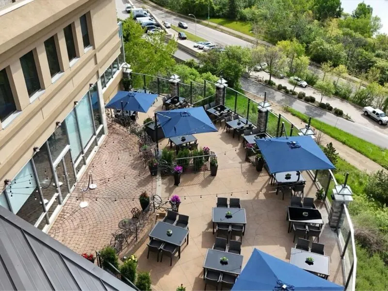 Courtyard Edmonton Downtown · Anbieterbild von TUI