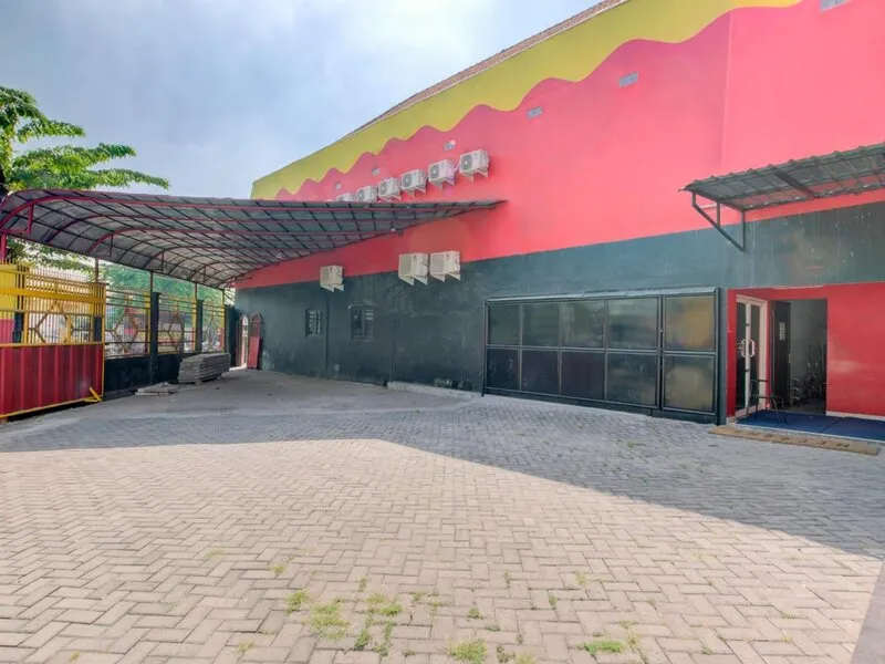 OYO 3198 Sukomanunggal Inn · Anbieterbild von TUI