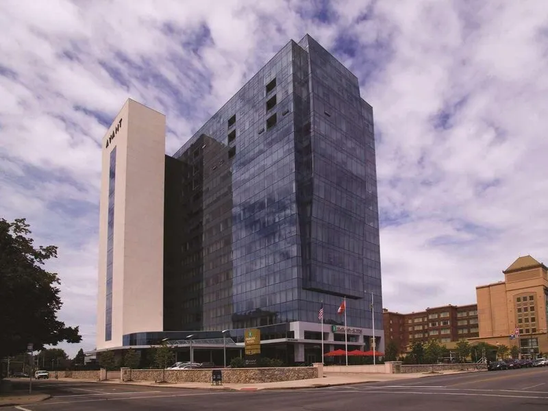 Embassy Suites Buffalo · Anbieterbild von TUI