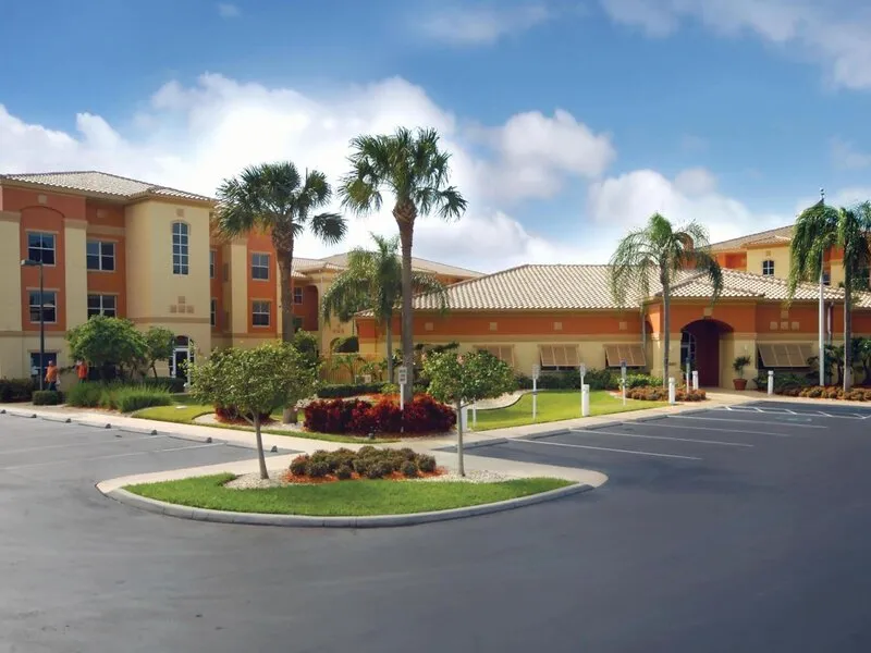 Residence Inn Naples · Anbieterbild von TUI