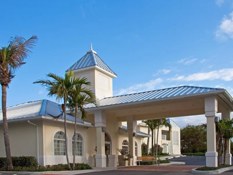 Holiday Inn Express North Palm Beach Oceanview · Anbieterbild von TUI