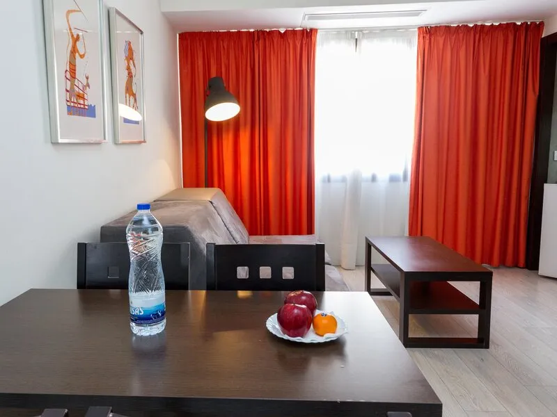 Serrano Recoletos Aparthotel · Anbieterbild von TUI