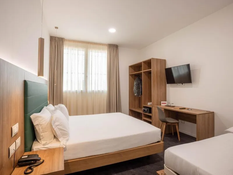 V Hotel · Anbieterbild von TUI
