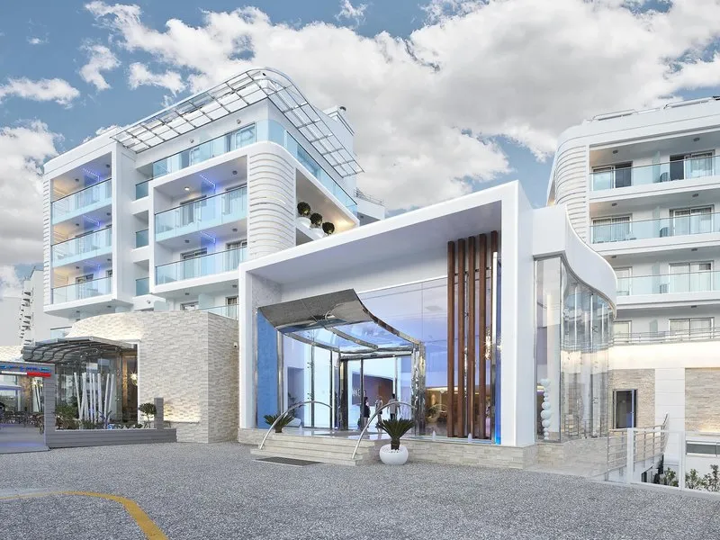 BLUE BAY Platinum Hotel · Anbieterbild von TUI