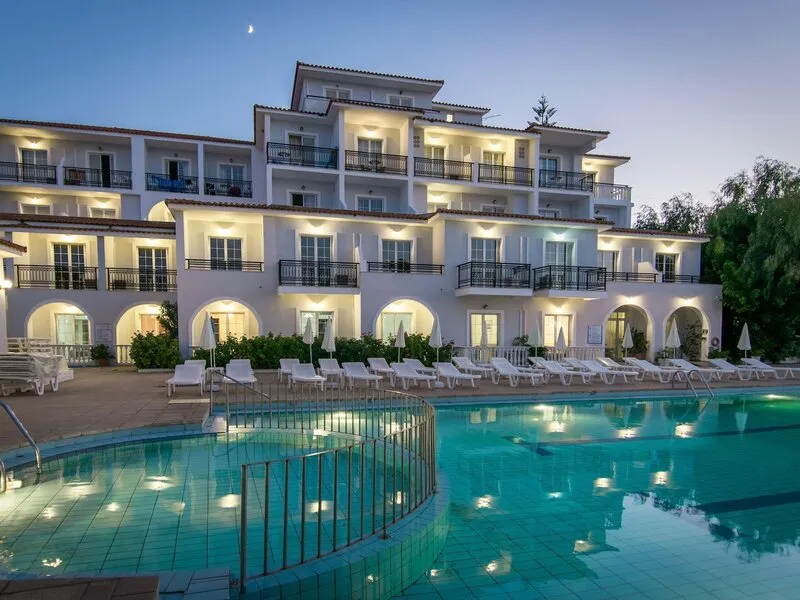 Paradise Beach Hotel · Anbieterbild von TUI
