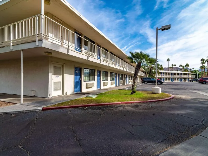 Motel 6 Palm Springs East - East Palm Canyon · Anbieterbild von TUI