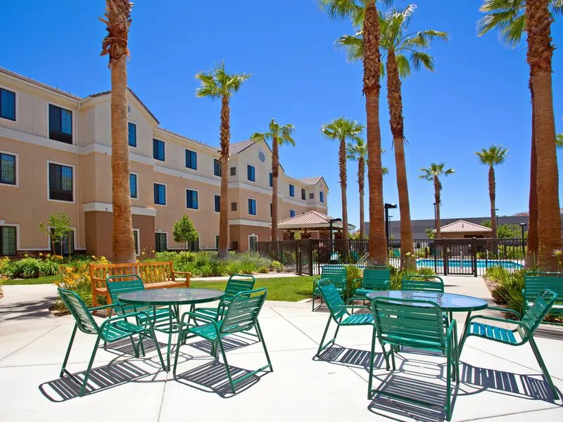 Staybridge Suites Palmdale · Anbieterbild von TUI