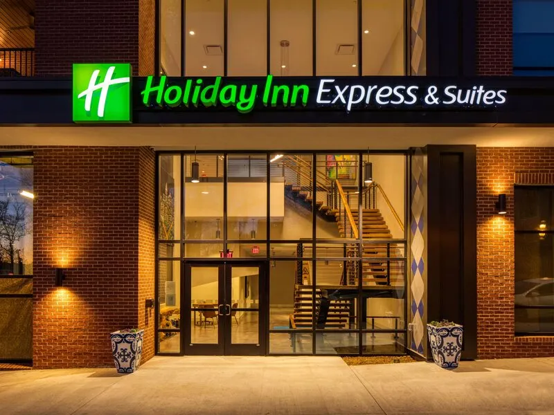 Holiday Inn Express & Suites Charlotte South End · Anbieterbild von TUI