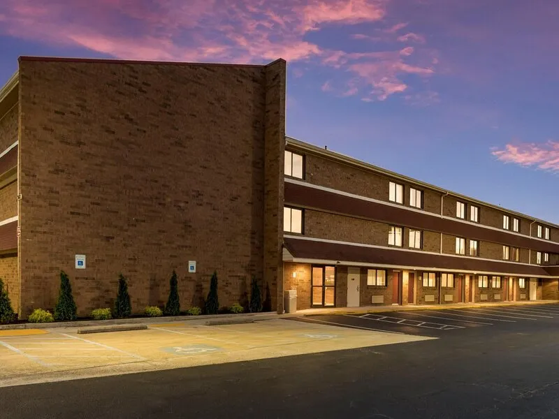 Red Roof PLUS+ Columbus - Worthington · Anbieterbild von TUI