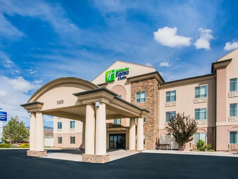 Holiday Inn Express Hotel & Suites Cedar City · Anbieterbild von TUI