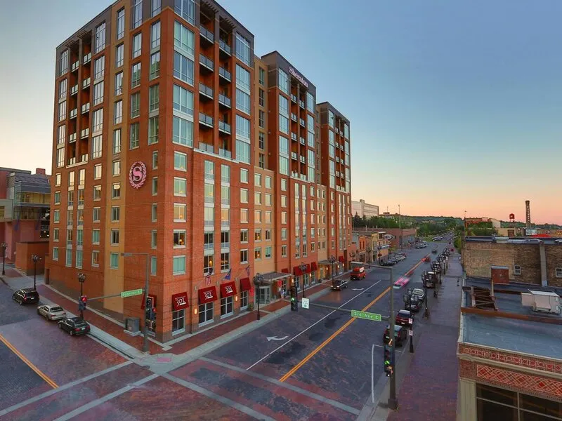 Sheraton Duluth Hotel · Anbieterbild von TUI