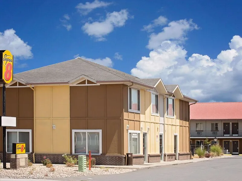 Super 8 by Wyndham Denver Central · Anbieterbild von TUI