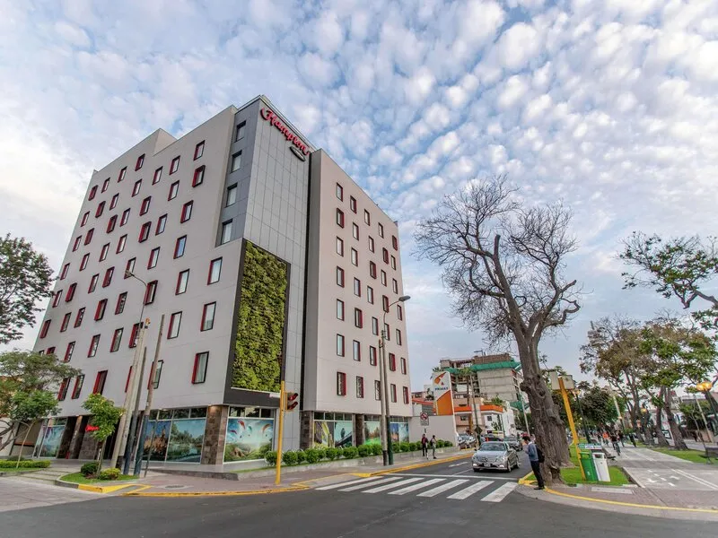 Hampton by Hilton Lima San Isidro · Anbieterbild von TUI