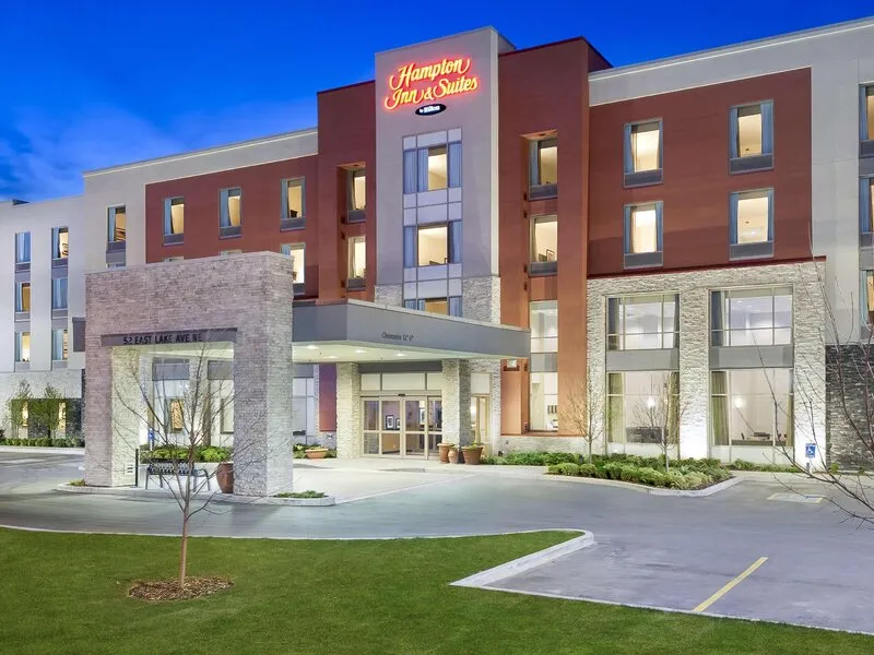 Holiday Inn Express & Suites Airdrie - Calgary North · Anbieterbild von TUI