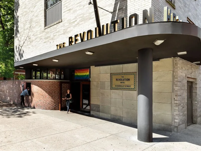 The Revolution Hotel · Anbieterbild von TUI