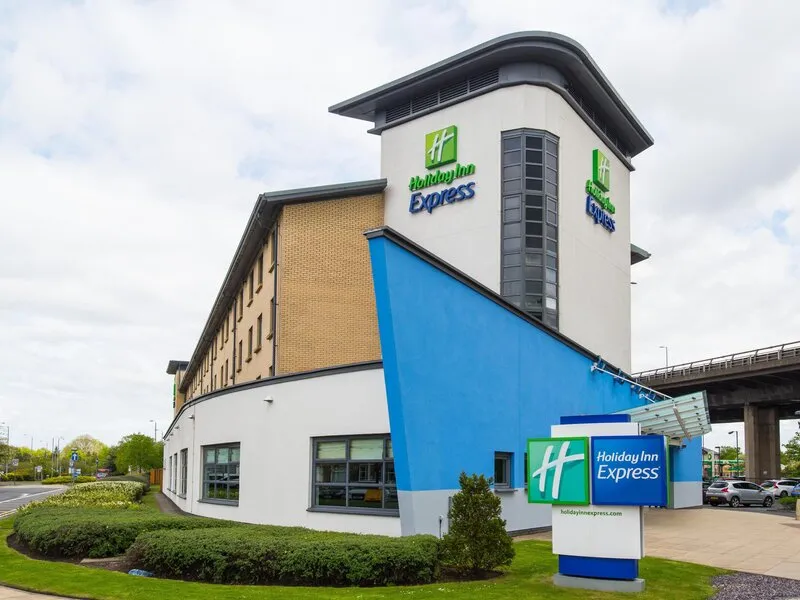 Holiday Inn Express Glasgow Airport · Anbieterbild von TUI