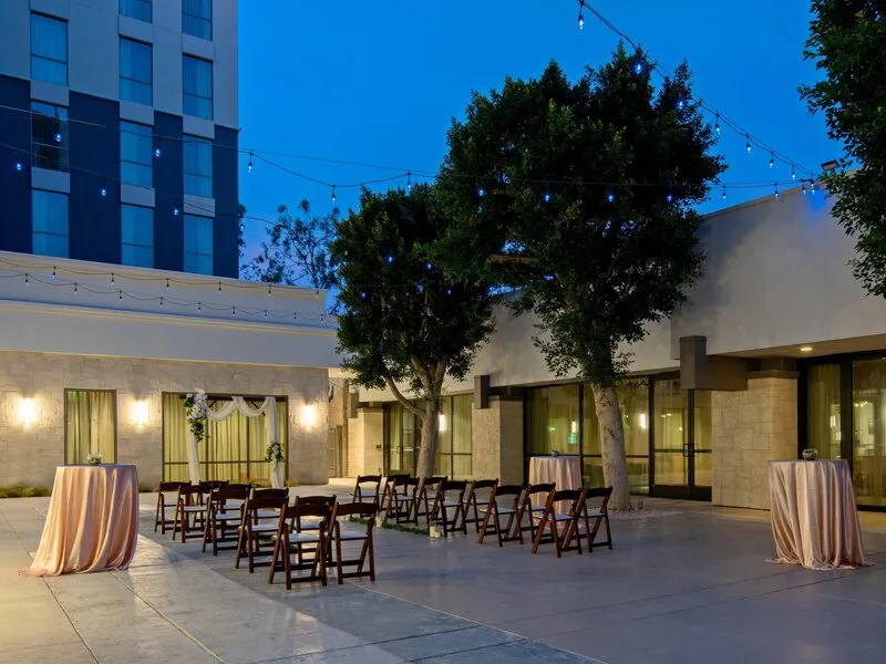 Holiday Inn Long Beach Airport · Anbieterbild von TUI