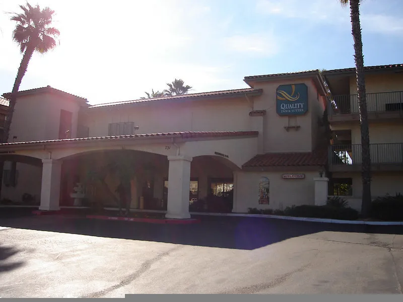 Holiday Inn Express & Suites Carlsbad Beach · Anbieterbild von TUI