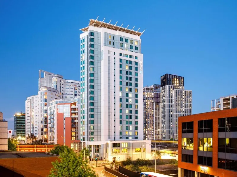 Radisson Blu Cardiff · Anbieterbild von TUI