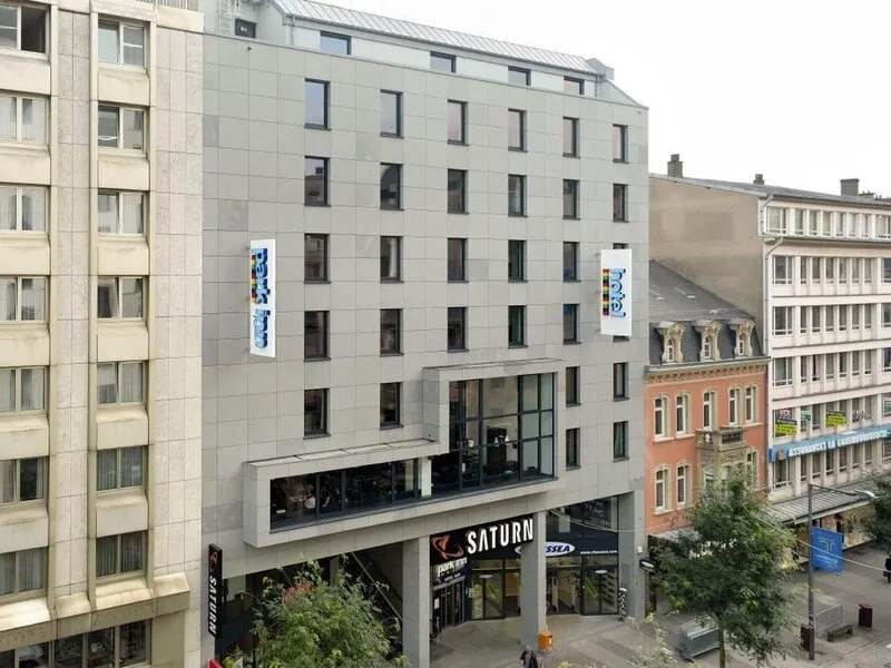 Park Inn by Radisson Luxembourg City · Anbieterbild von TUI