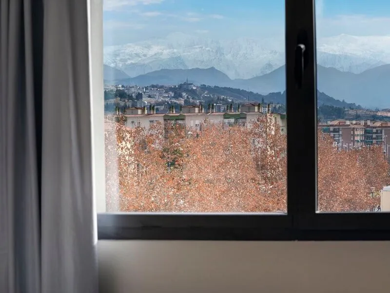 B&B HOTEL Granada Estación · Anbieterbild von TUI