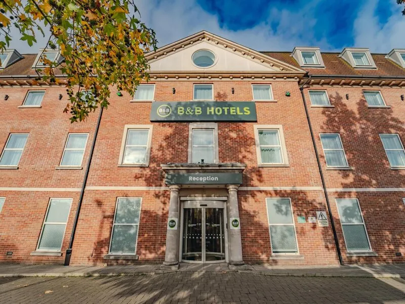Holiday Inn London - Heathrow T5 · Anbieterbild von TUI