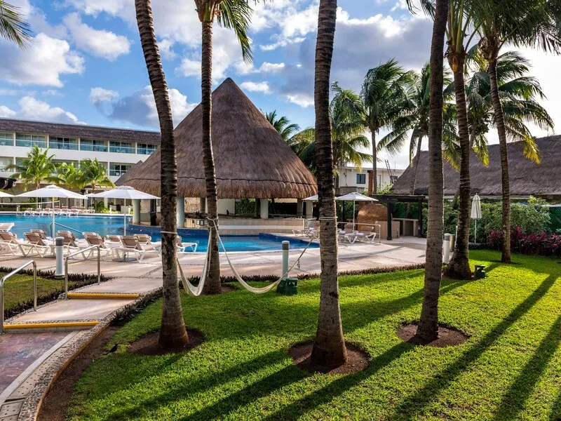 Almare, a Luxury Collection Adult All-Inclusive Resort, Isla Mujeres · Anbieterbild von TUI