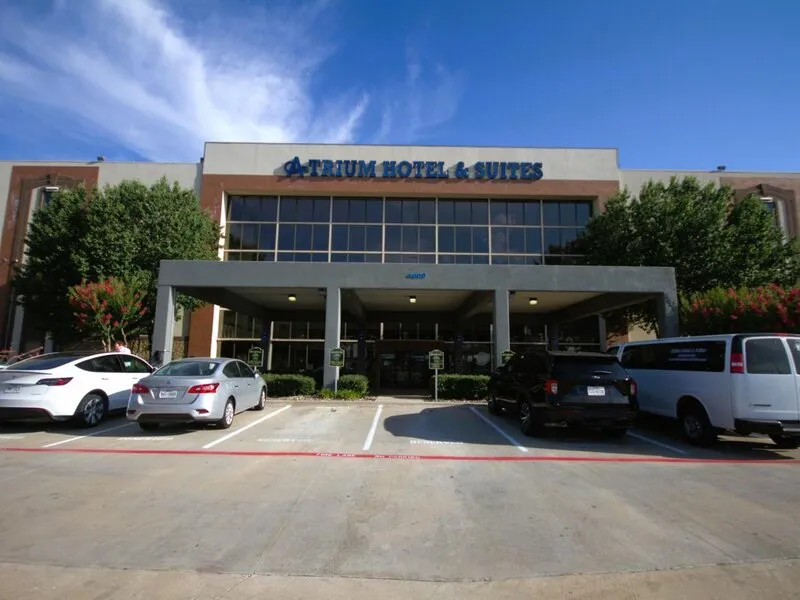 The Atrium Hotel & Suites DFW Airport · Anbieterbild von TUI