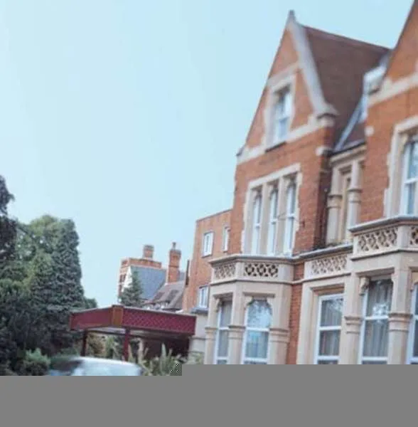 St John's Solihull · Anbieterbild von TUI
