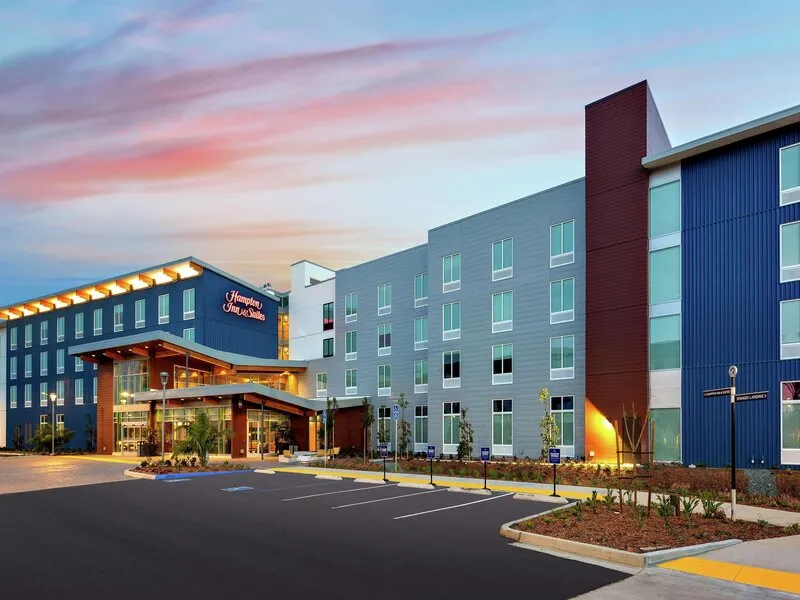 Hampton Inn & Suites San Diego Airport Liberty Station · Anbieterbild von TUI