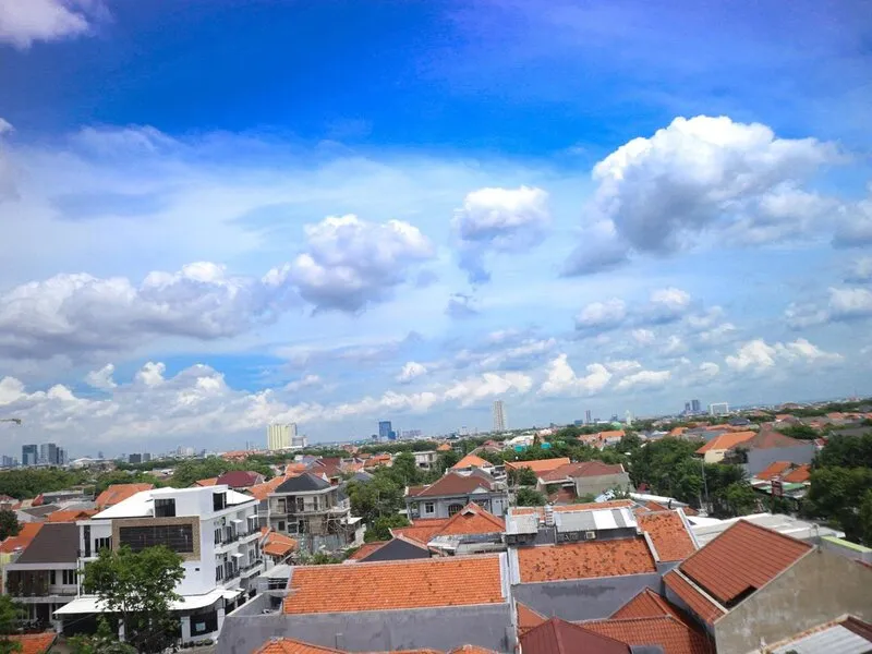 RedDoorz Plus near UPN Rungkut · Anbieterbild von TUI