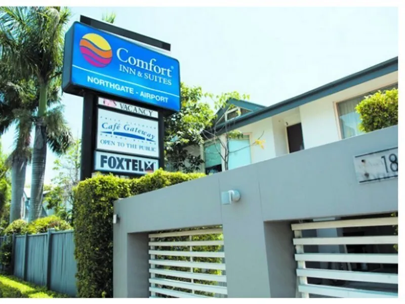 Comfort Inn  Suites Northgate Airport · Anbieterbild von TUI