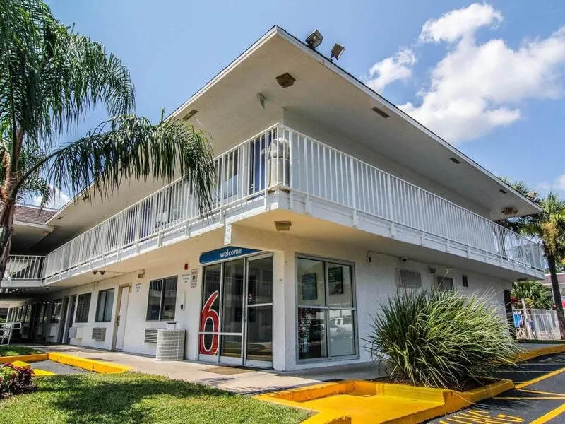 Motel 6 Jacksonville - Orange Park · Anbieterbild von TUI