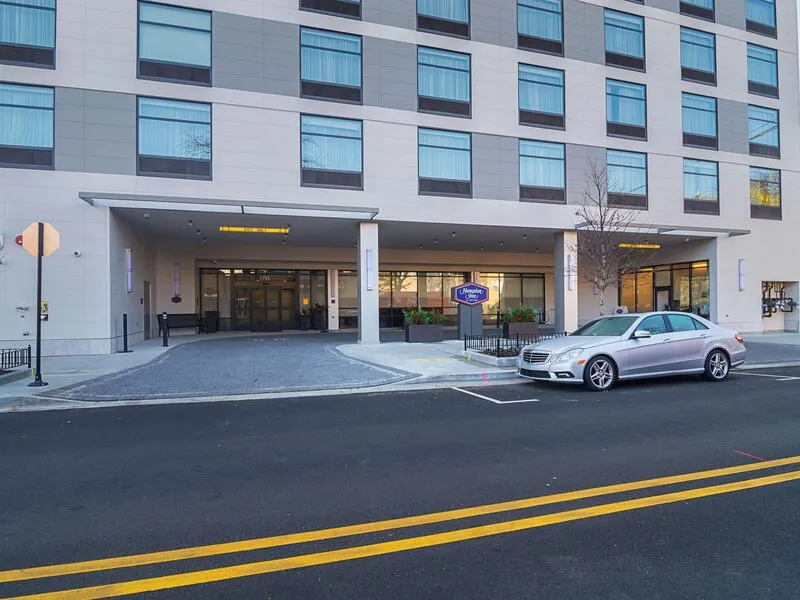 Hampton Inn Chicago North-Loyola Station · Anbieterbild von TUI