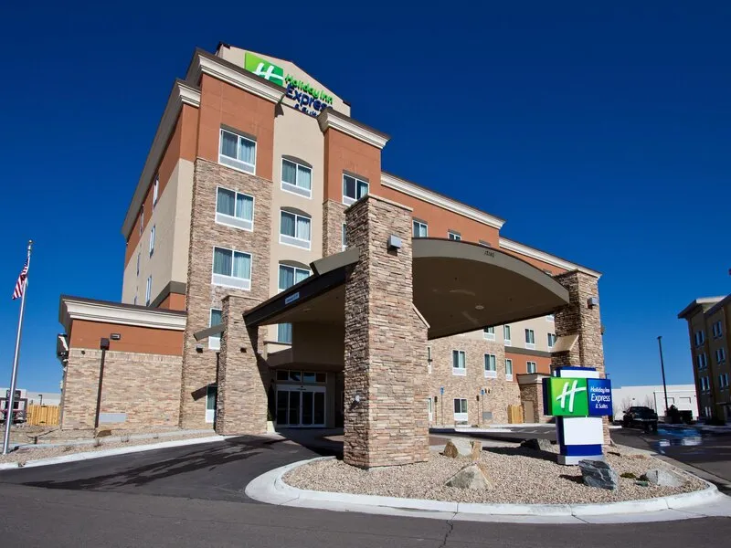 Holiday Inn Express & Suites Denver East-Peoria Street · Anbieterbild von TUI