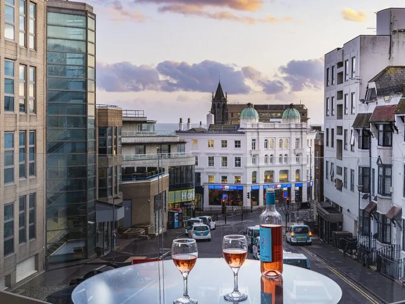 Q Square by Supercity Aparthotels · Anbieterbild von TUI